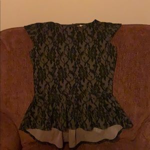 Women’s High-Low Floral Top